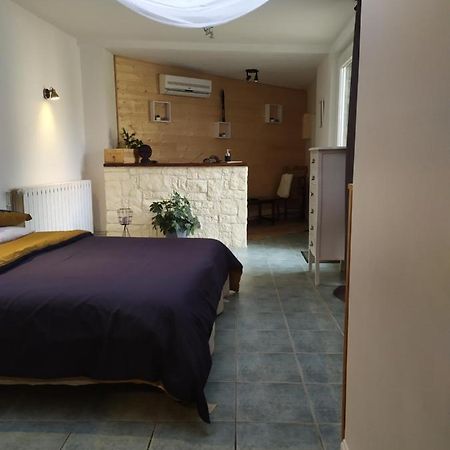 Chambre D'Hote La Caure Bed and Breakfast Bussiere-Dunoise Buitenkant foto