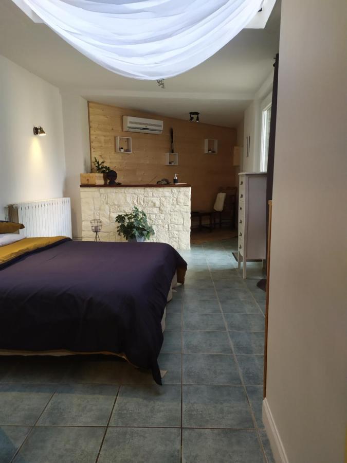 Chambre D'Hote La Caure Bed and Breakfast Bussiere-Dunoise Buitenkant foto